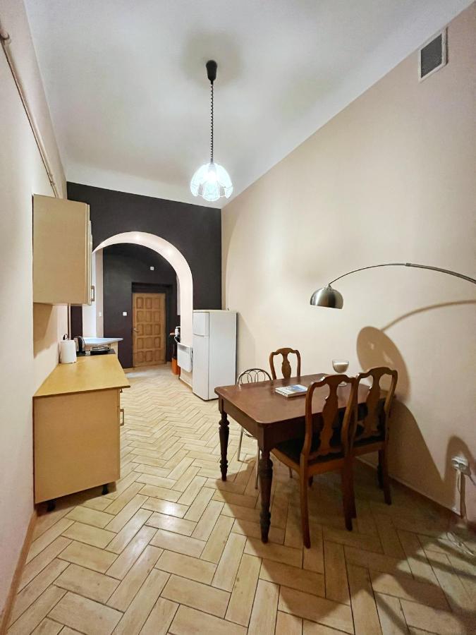 Old Town Rooms Wielopole Krakau Exterior foto