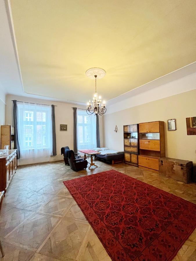 Old Town Rooms Wielopole Krakau Exterior foto